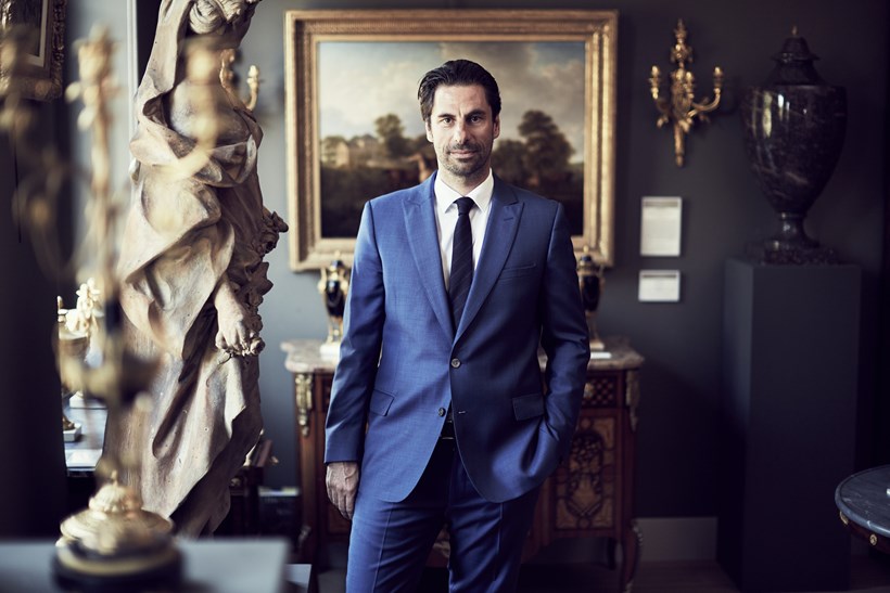 Ralph Gierhards Antiques / Fine Art